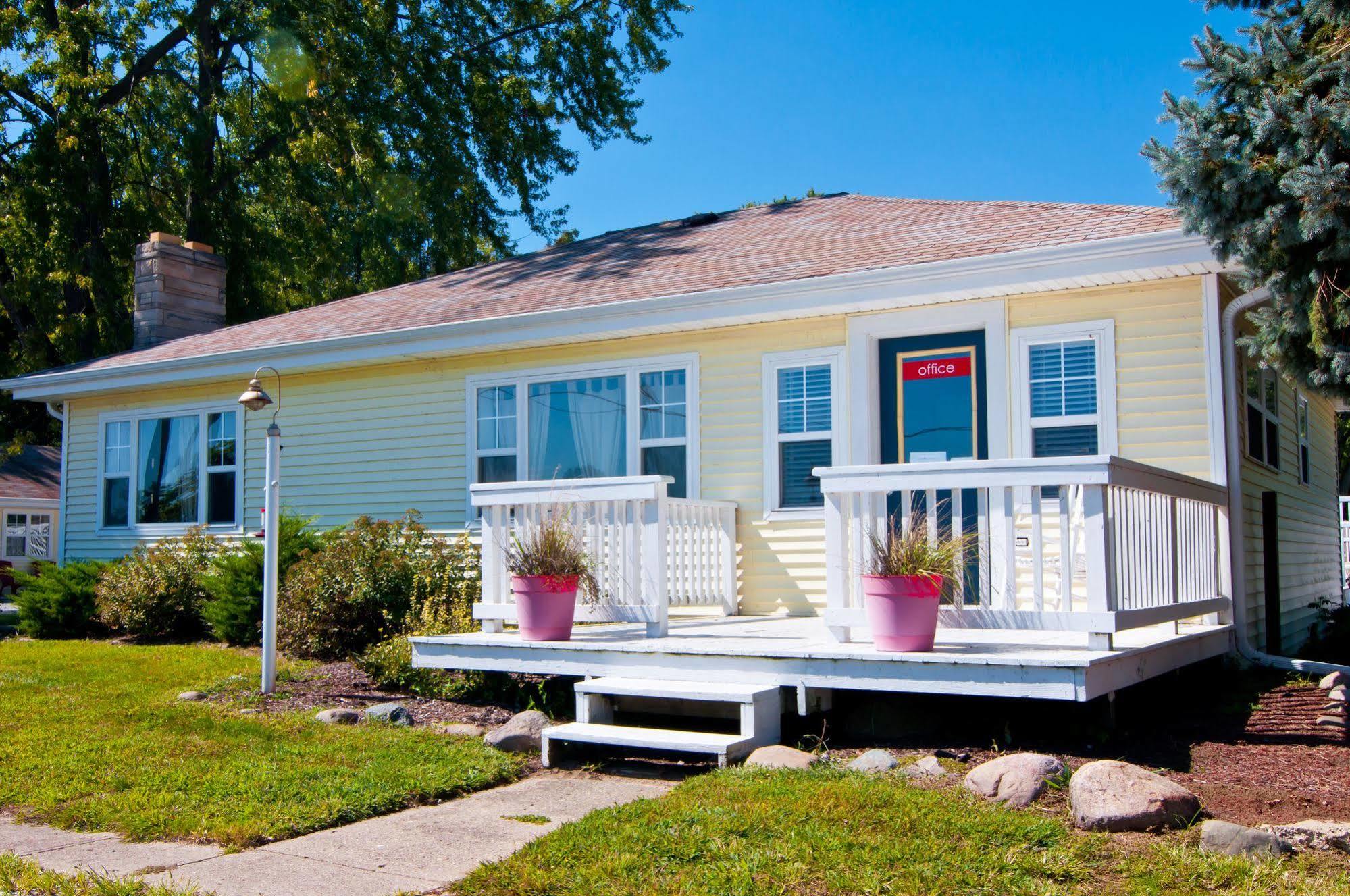 Blue Door Cottages モンティチェロ エクステリア 写真