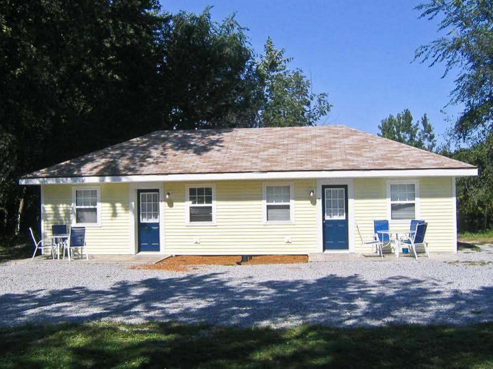 Blue Door Cottages モンティチェロ エクステリア 写真